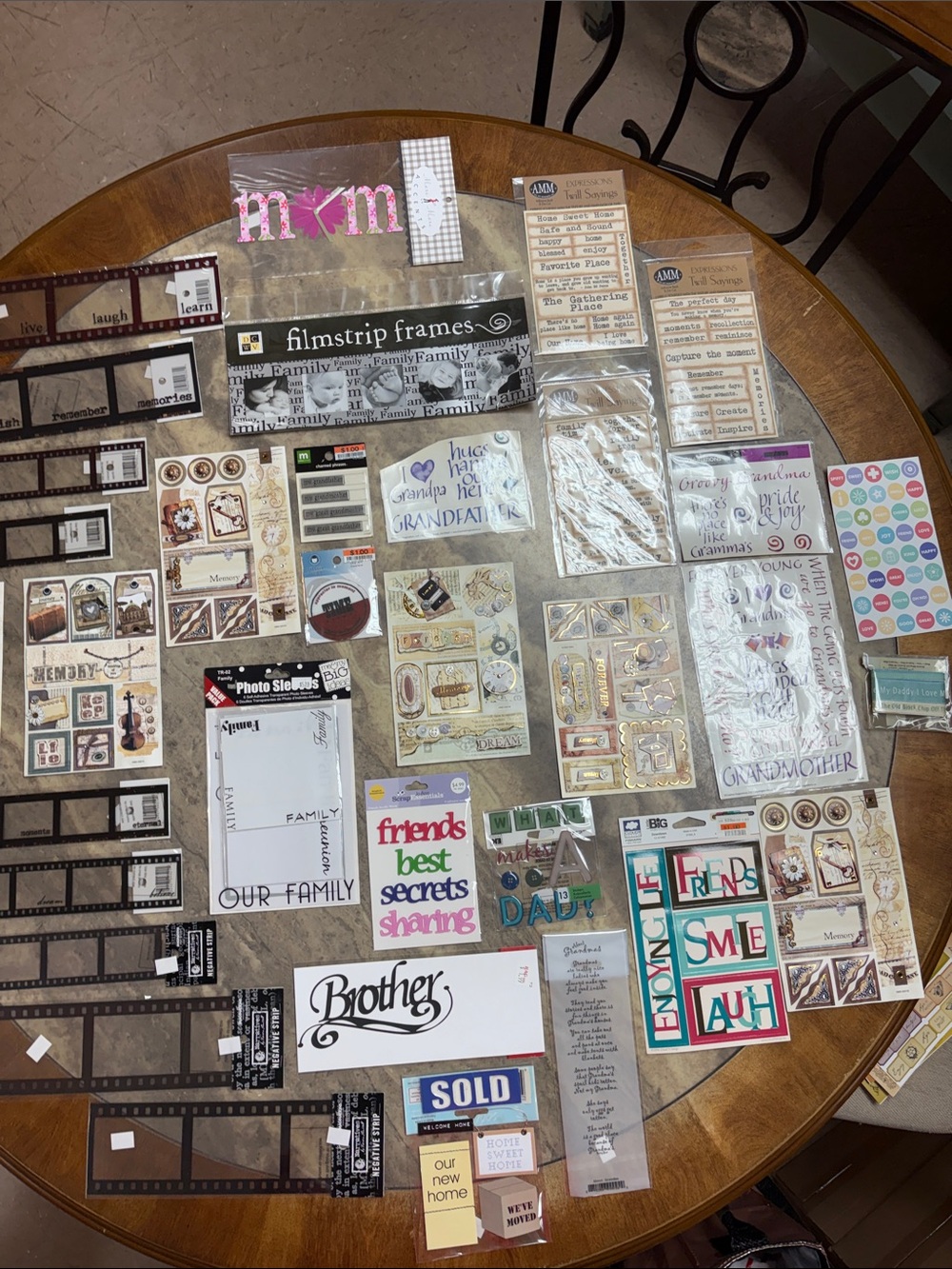 Scrapbooking Arts & Crafts Embellishments lot 57
